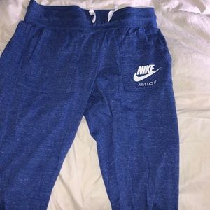 Nike joggers